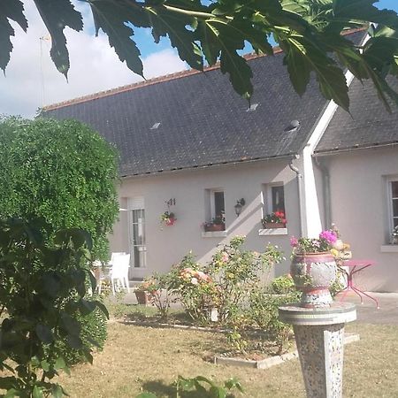 Le Clos Des Roses Civray-de-Touraine Buitenkant foto