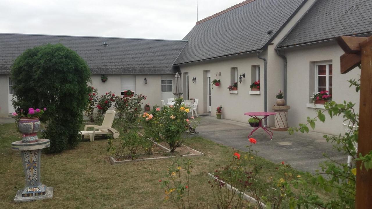 Le Clos Des Roses Civray-de-Touraine Buitenkant foto