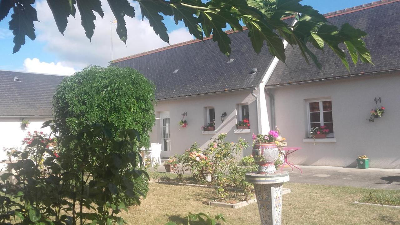 Le Clos Des Roses Civray-de-Touraine Buitenkant foto